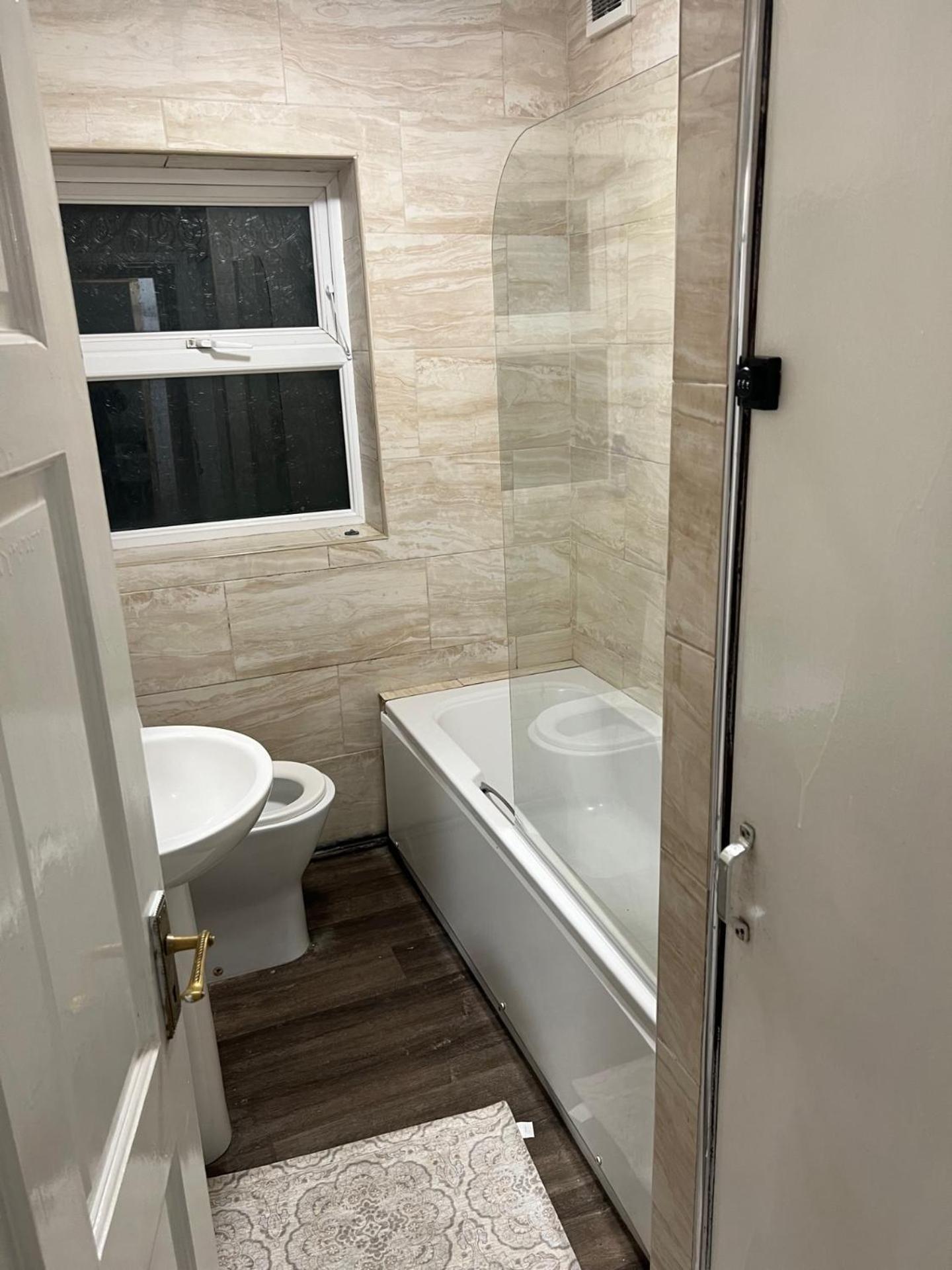 New Flat, Own Bathroom, Sitting Room & Large Bedroom - Walsall Bescot ภายนอก รูปภาพ